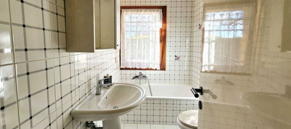 2 bedrooms Apartment in Padua, Italy No. 339801 6