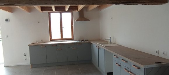 5 bedrooms House in Ronsenac, France No. 95549 7