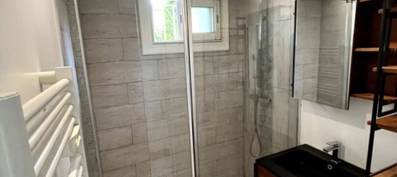 2 bedrooms Apartment in Saint-Cyr-sur-Mer, France No. 281473 6