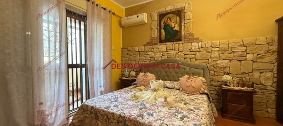 Квартира с 4 спальнями в Палермо, Италия № 321407 6