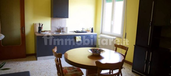 Квартира с 7 спальнями в Кампобассо, Италия № 162330 6