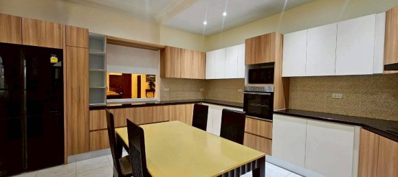 5 chambres house à louer à Chon Buri, Chonburi, Eastern Thailand, Thailand № 67318 24