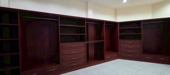 5 chambres house à louer à Chon Buri, Chonburi, Eastern Thailand, Thailand № 67318 16