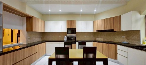 5 chambres house à louer à Chon Buri, Chonburi, Eastern Thailand, Thailand № 67318 23