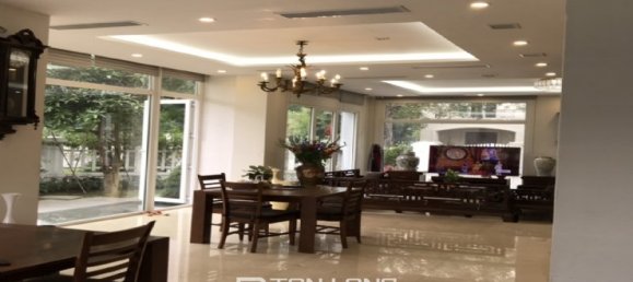 5 Schlafzimmer Villa in Long Bien, Vietnam, Nr. 981 3