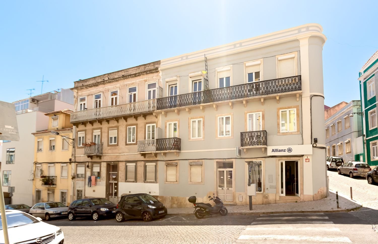 2 bedrooms Apartment in Lisbon, Portugal No. 345315