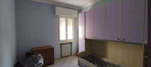 4 غرف نوم شقة في Reggio Emilia, Italy رقم 372043 6