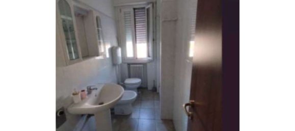 4 غرف نوم شقة في Reggio Emilia, Italy رقم 372043 5