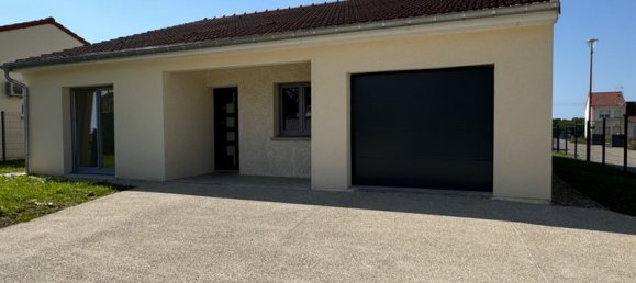 3 bedrooms House in Villiers-en-Lieu, France No. 256392 8