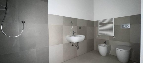 Квартира с 6 комнатами в Пигаццано, Италия № 23317 20