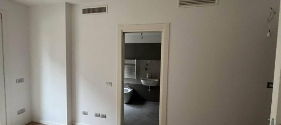 Квартира с 6 комнатами в Пигаццано, Италия № 23317 11