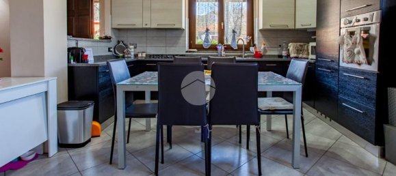 5 Schlafzimmer Haus in Val della Torre, Italy, Nr. 333120 3