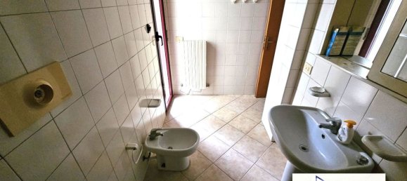 3غرفة شقة في Rimini, Italy رقم 25477 4