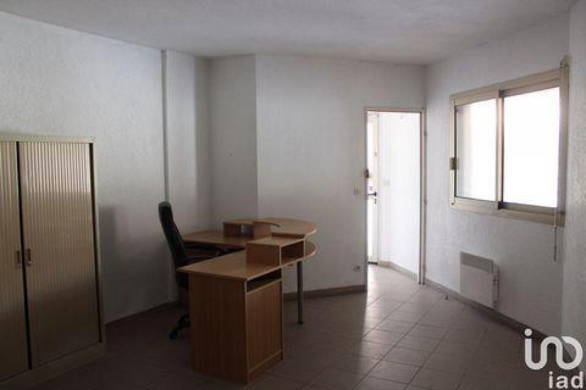 Oficina en Perpignan, France 38 m² No. 20479