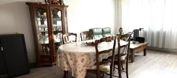 2 bedrooms Apartment in Gagny, France No. 325625 3