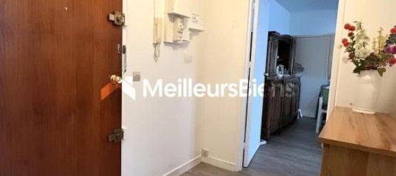 2 bedrooms Apartment in Gagny, France No. 325625 8