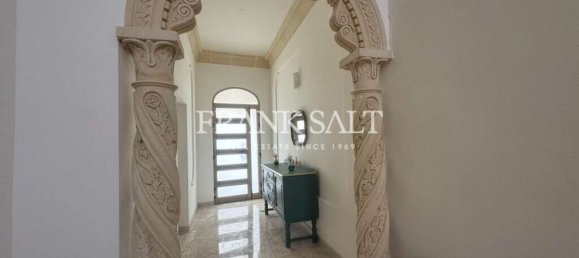 Casa de 3 dormitorios en Xaghra, Malta No. 6154 2