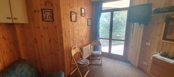 2 bedrooms Apartment in Micigliano, Italy No. 350491 2