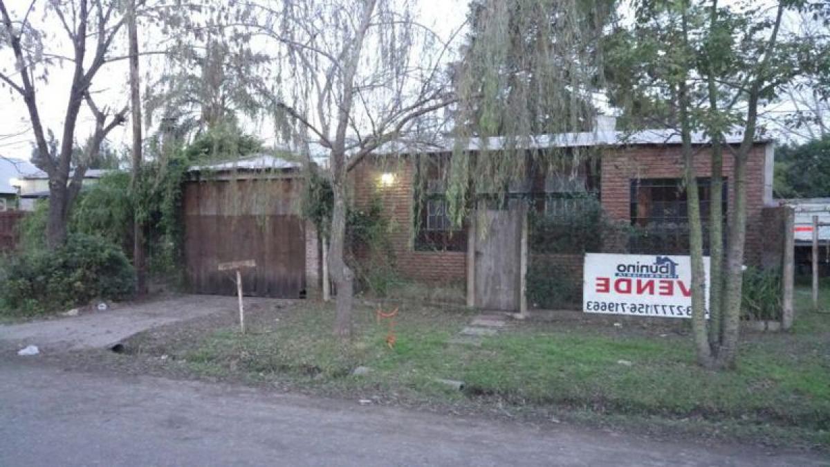 3 bedrooms House in Santa Fe, Argentina No. 2195