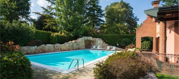 7 rooms Villa in Guanzate, Italy No. 333716 16