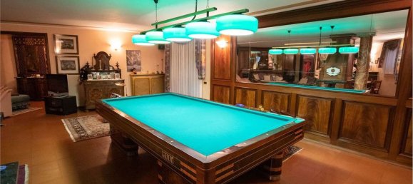 7 rooms Villa in Guanzate, Italy No. 333716 22