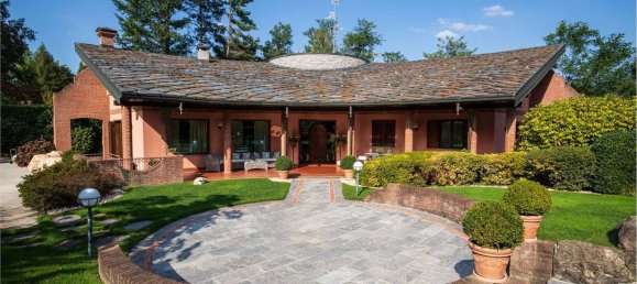 7 rooms Villa in Guanzate, Italy No. 333716 15