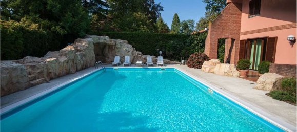 7 rooms Villa in Guanzate, Italy No. 333716 45