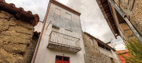 3 غرف نوم منزل في Covilha, Portugal رقم 42230 24