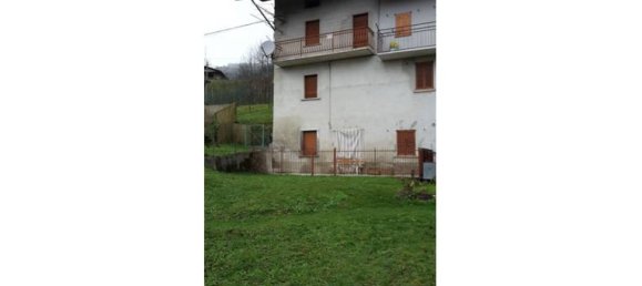 3 bedrooms House in San Giovanni Bianco, Italy No. 252632 2