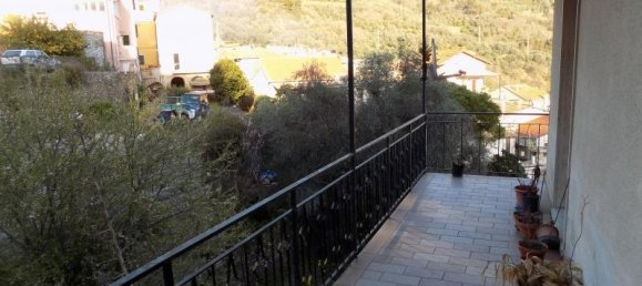 5 rooms Apartment in Imperia, Italy No. 224859 12