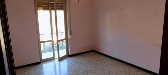5 rooms Apartment in Imperia, Italy No. 224859 14