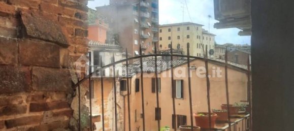 2 bedrooms Apartment in Perugia, Italy No. 357143 7