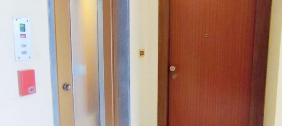 2 bedrooms Apartment in Turin, Italy No. 350021 17