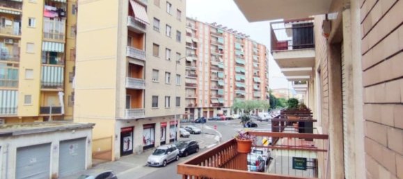 2 bedrooms Apartment in Turin, Italy No. 350021 15