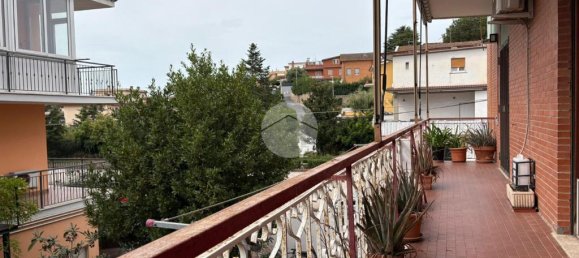 Apartamento T3 em Rome, Italy N.º 381028 24