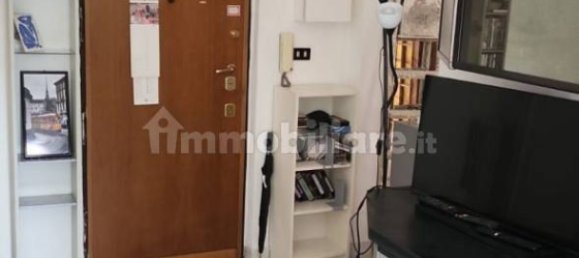 1 bedroom Apartment in Turin, Italy No. 379947 10