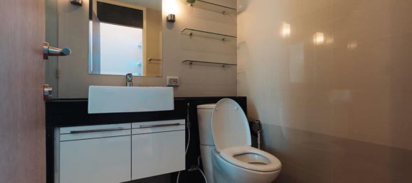 1 bedroom Condo in Bangkok, Thailand No. 7156 10