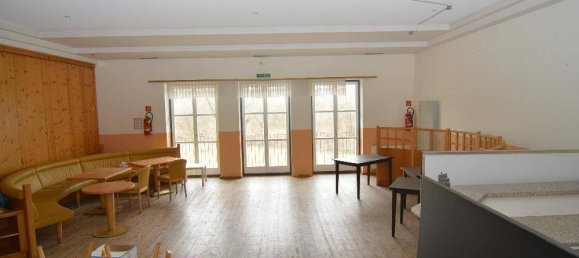 Дом с 9 комнатами в Фюрстенфельд, Австрия № 168508 3