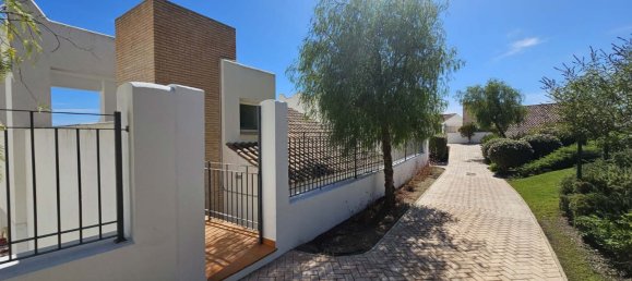 4 bedrooms Villa in Benalmadena, Spain No. 181442 40