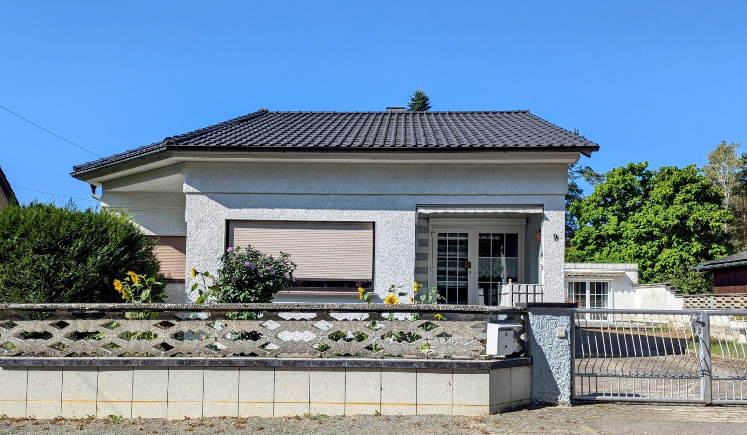 6 rooms Bungalow in Brandenburg, Germany No. 71020