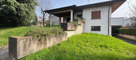 3 chambres Villa à Cesano Maderno, Italy No. 56660 5