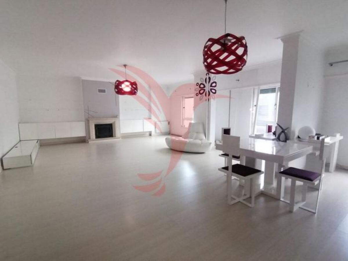 3 bedrooms Apartment in Sintra, Portugal No. 5618