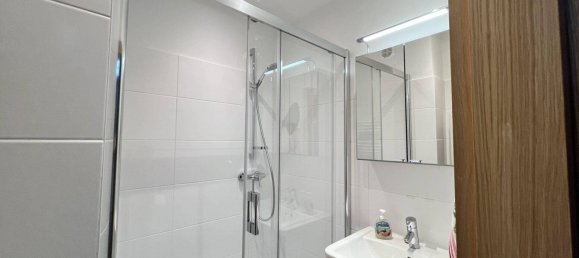 2غرفة شقة في Pfaffstatten, Austria رقم 142696 5