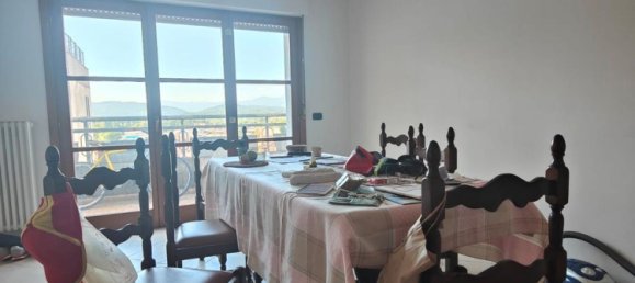Apartamento de 5 divisões em Aulla, Italy N.º 103009 2