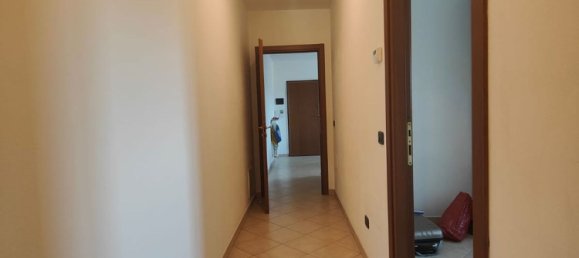 Apartamento de 5 divisões em Aulla, Italy N.º 103009 5