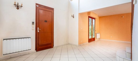 4 chambres Maison à Le Raincy, France No. 359333 11