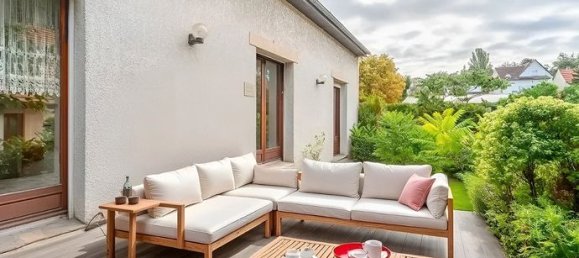 4 chambres Maison à Le Raincy, France No. 359333 3