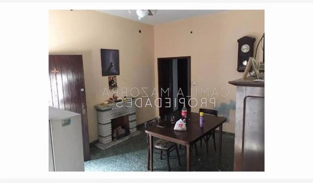 Квартира с 3 спальнями в Буэнос-Айрес, Аргентина № 90504