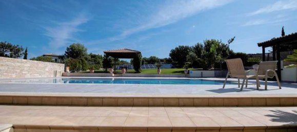 4 Schlafzimmer Villa in Paphos, Cyprus, Nr. 6612 4