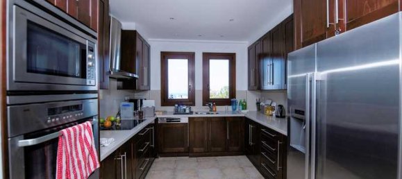 4 Schlafzimmer Villa in Paphos, Cyprus, Nr. 6612 7